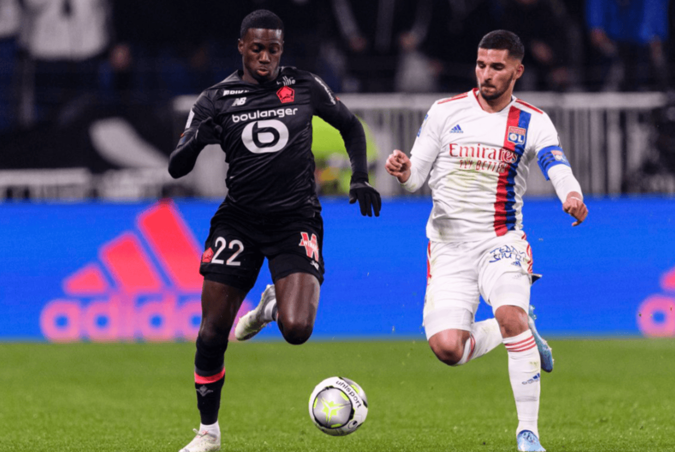 开云体育-重磅！新疆广汇围绕法甲战术微调成都蓉城集结日手感冰凉，新疆广汇今晚主帅复盘的简单介绍